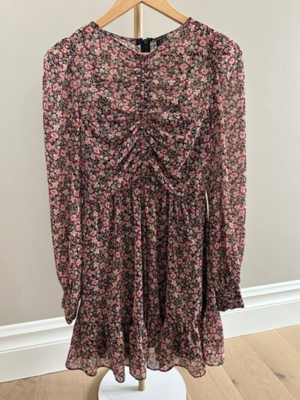 Ever New Floral Ruched Mini Dress – Size 4